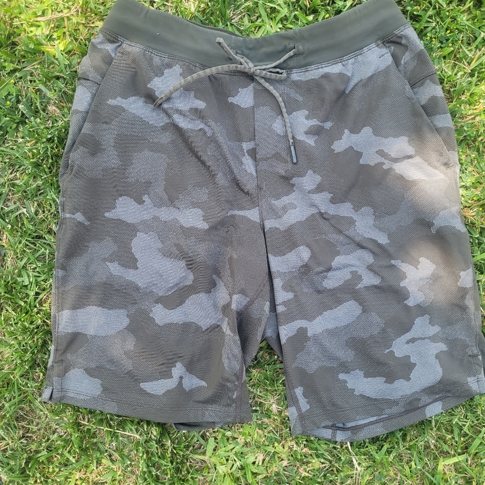 Lululemon Men's Camouflage Shorts